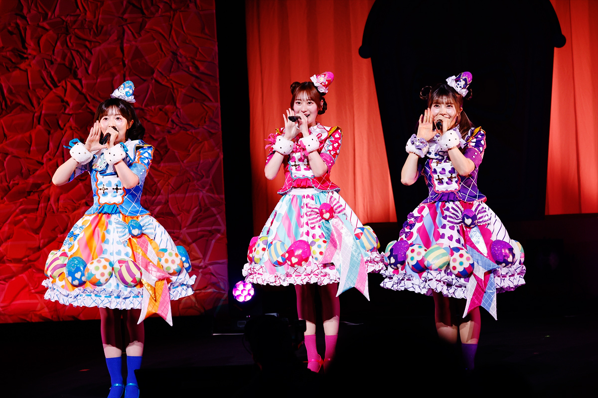 �Ђ݂̃A�C�v�� �L���b�ƃv�����`���� moca