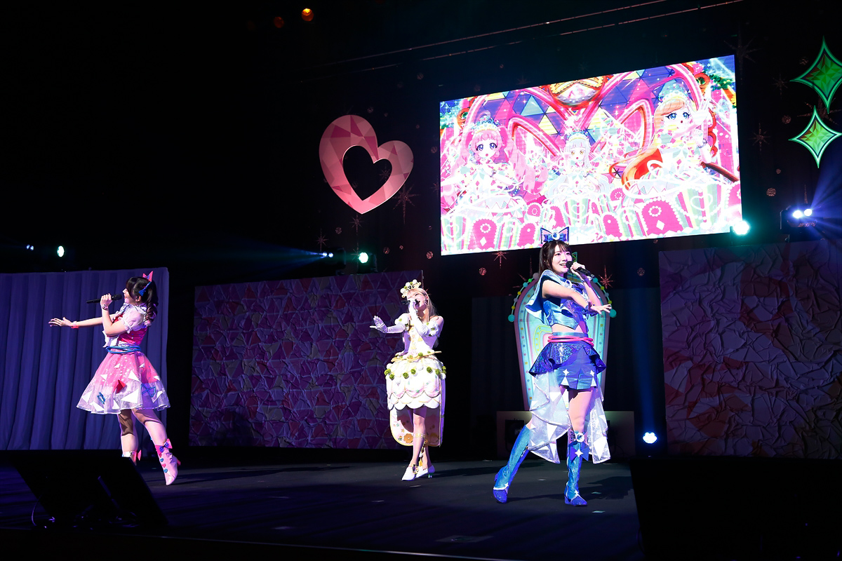 �Ђ݂̃A�C�v�� �L���b�ƃv�����`���� moca