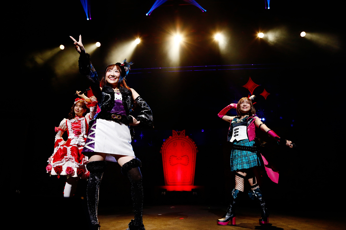 �Ђ݂̃A�C�v�� �L���b�ƃv�����`���� moca